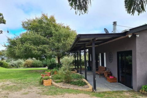 Back Creek Estate Cottage - Australian Directory 0