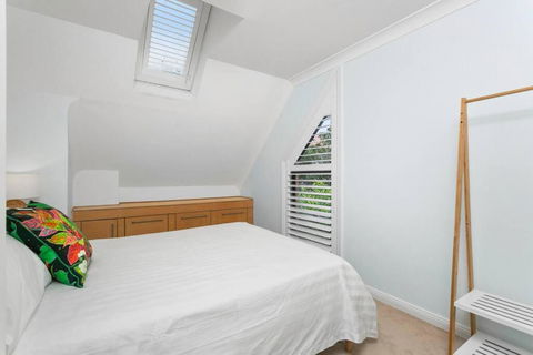 BARIS - Bariston Avenue Cremorne - Australian Directory 3