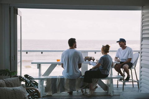 BAY PROPERTIES . Beach House Yamba - Australian Directory 4