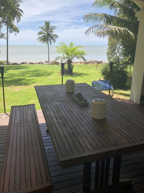 Cairns Beach House Our Oasis - Australian Directory 39