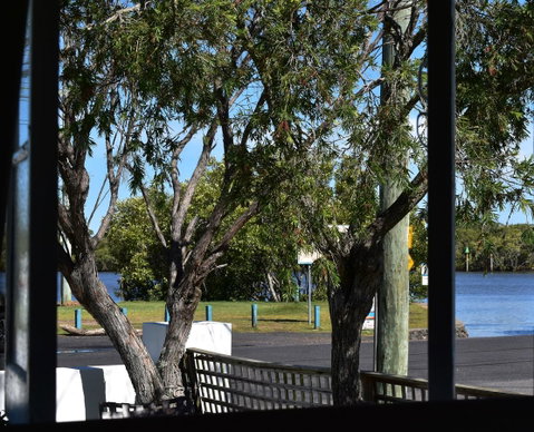 Absolute Waterfront - Australian Directory 7
