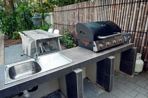 Burleigh Gold Coast Motel - Australian Directory 23