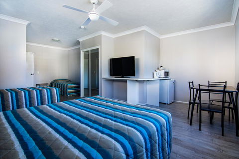 Burleigh Gold Coast Motel - Australian Directory 2
