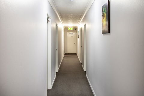 Burleigh Gold Coast Motel - Australian Directory 18