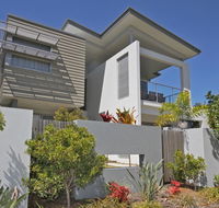 48 Boardrider Crescent Mt Coolum - Pet Friendly WiFi Linen Incl. 500 BOND - Australian Directory