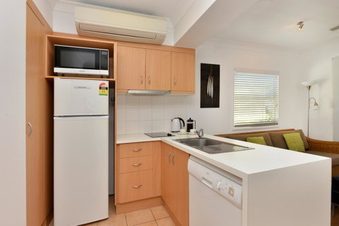 Port Douglas Apartments - Adults Only Oasis - Australian Directory 8
