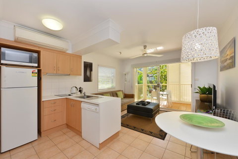 Port Douglas Apartments - Adults Only Oasis - Australian Directory 0