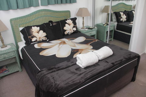 Coolum Dreams B&B - Australian Directory 6