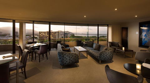 Hilton Cairns - Australian Directory 36