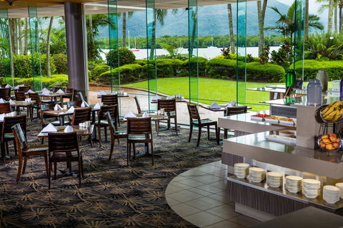 Hilton Cairns - Australian Directory 25