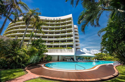 Hilton Cairns - Australian Directory 0