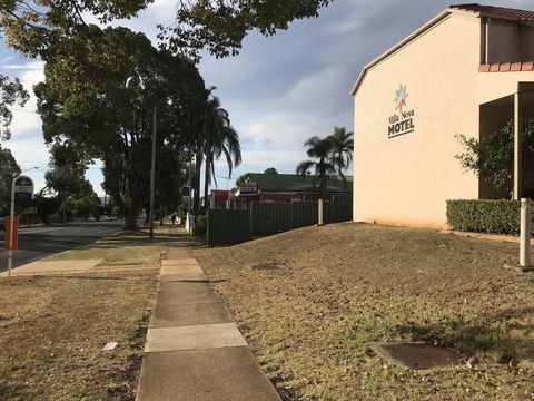 Villa Nova Motel - Australian Directory 10