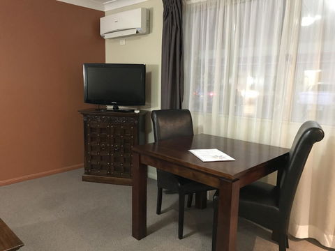 Villa Nova Motel - Australian Directory 20