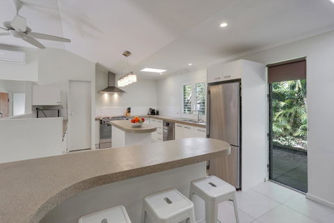 The Shack Noosa - Australian Directory 5