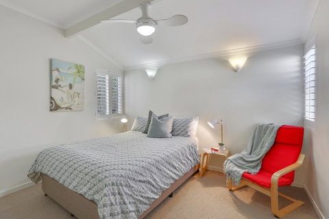The Shack Noosa - Australian Directory 11