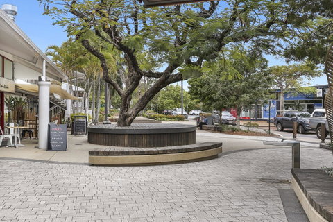The Shack Noosa - Australian Directory 19