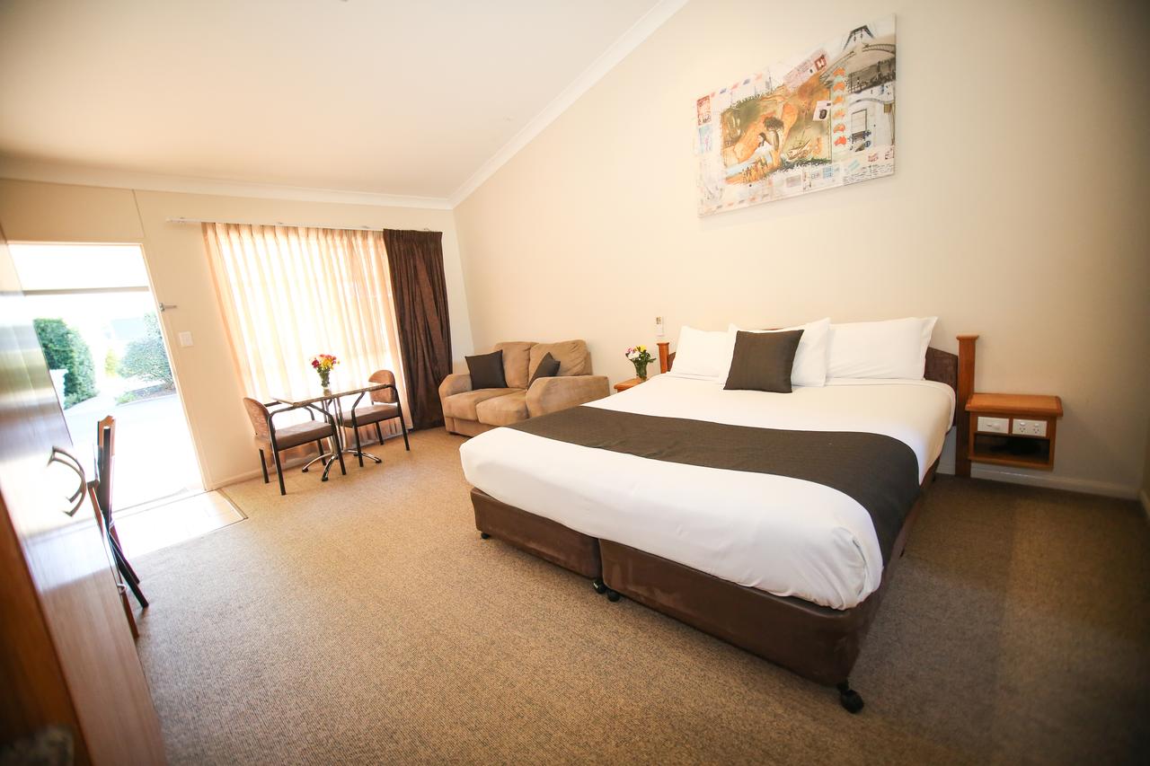 Orallo QLD Australian Directory