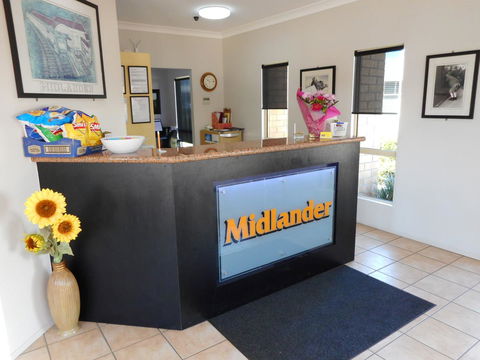 Midlander Motor Inn - Australian Directory 1