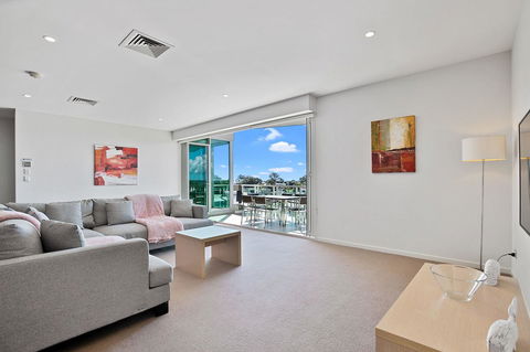 Akama Resort - Australian Directory 26
