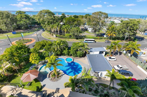 Akama Resort - Australian Directory 10