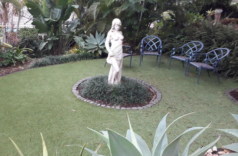 Private Apartment With Scenic Gardens - Australian Directory 1