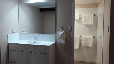 Private Apartment With Scenic Gardens - Australian Directory 6