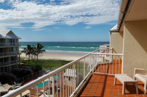 Crystal Beachfront Apartments - Australian Directory 4