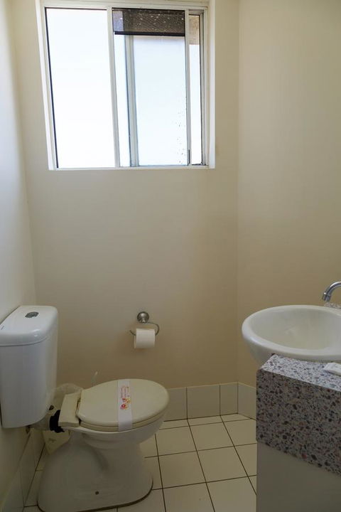 Crystal Beachfront Apartments - Australian Directory 24