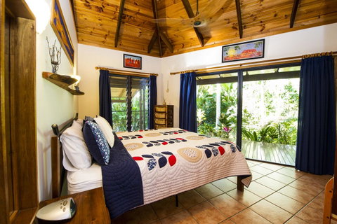 Magnetic Cottage - Australian Directory 6