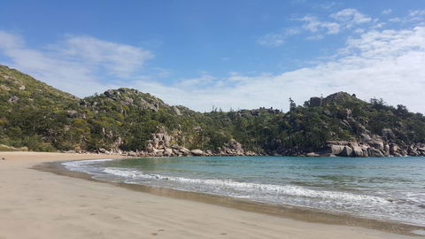 1 Min. Walk To Beach Horeseshoe Bay Holiday Units - Australian Directory 7