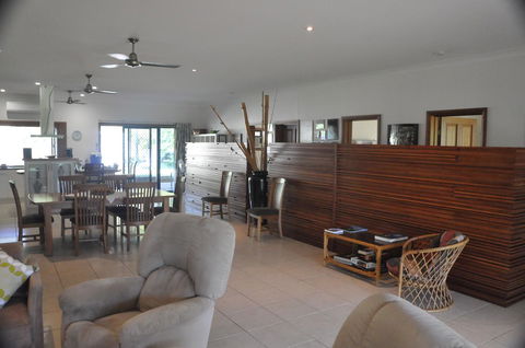 Magnetic Island Bed And Breakfast - Australian Directory 26