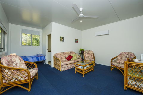 Magnetic Island Bed And Breakfast - Australian Directory 30