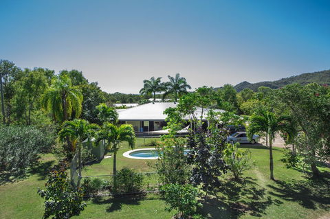 Magnetic Island Bed And Breakfast - Australian Directory 1