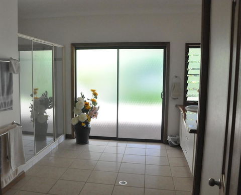 Magnetic Island Bed And Breakfast - Australian Directory 28