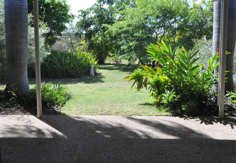 Magnetic Island Bed And Breakfast - Australian Directory 25
