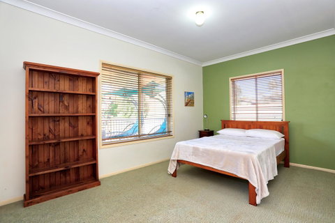 Waterfront At White Patch - Australian Directory 38