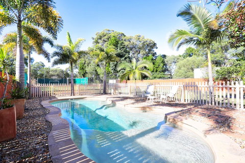 Waterfront At White Patch - Australian Directory 33