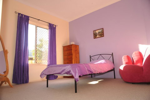 Waterfront At White Patch - Australian Directory 12