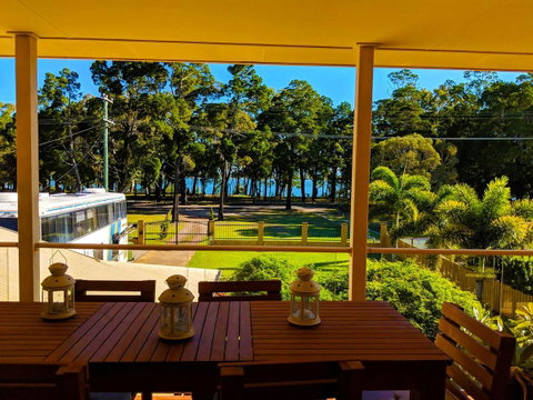 Waterfront At White Patch - Australian Directory 9