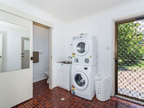 Island Homestay - Australian Directory 18