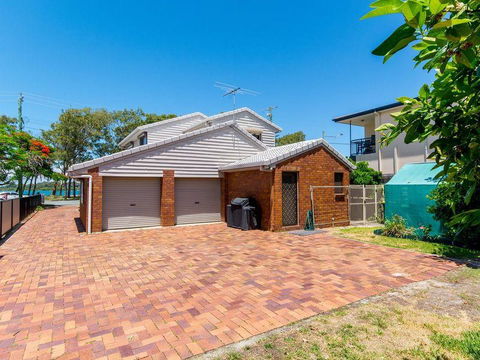 Island Homestay - Australian Directory 13