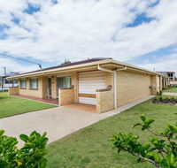 Lowset Sweetie Central to Everything - Partridge St Bongaree - Australian Directory