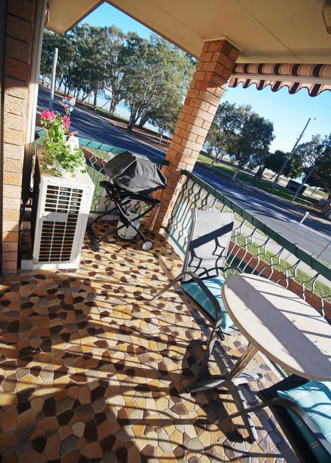 Cloud 8 On Welsby - Australian Directory 19