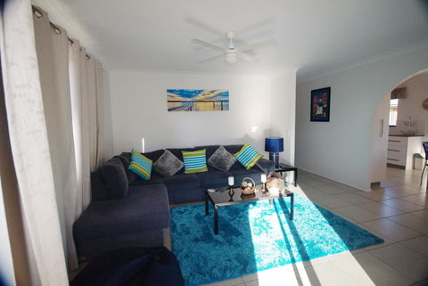 Cloud 8 On Welsby - Australian Directory 8