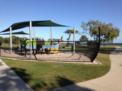 Keith\'s Place, 1 Of The 3 Most Popular Units On Bribie - Australian Directory 42