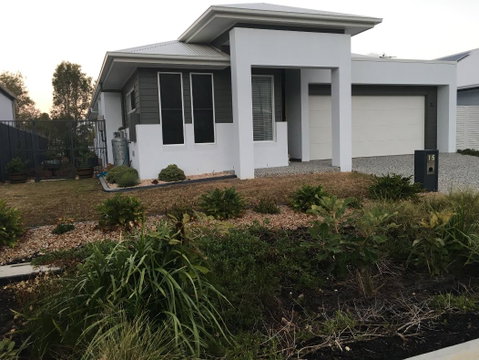 Modern Beach Villa - Australian Directory 2