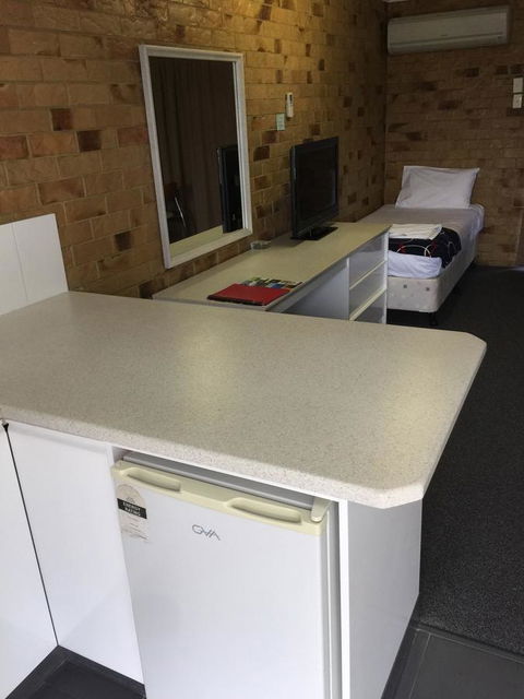 Bribie Waterways Motel - Australian Directory 32