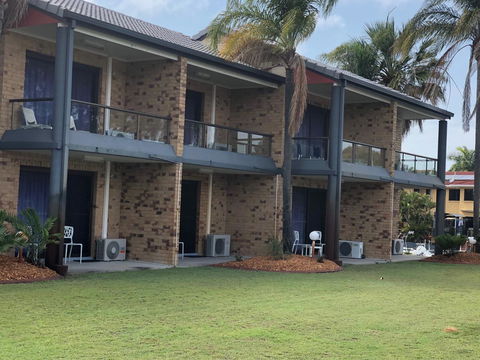 Bribie Waterways Motel - Australian Directory 8