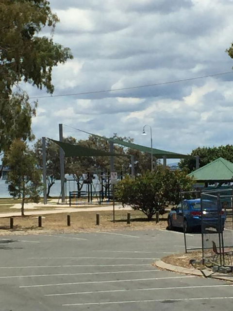 Bribie Waterways Motel - Australian Directory 27