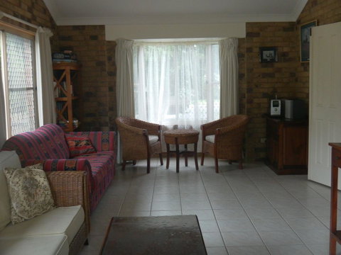 The Woorim Beach House - Australian Directory 6